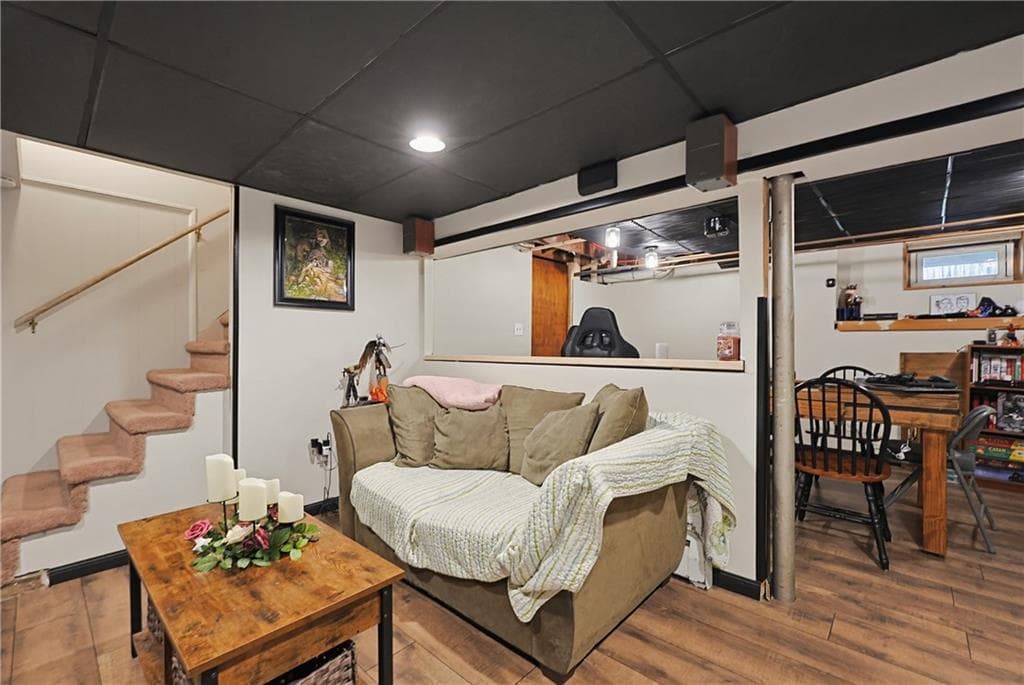 Single Family Residence at 127 Fern Street, Warwick, photo 18 of 31