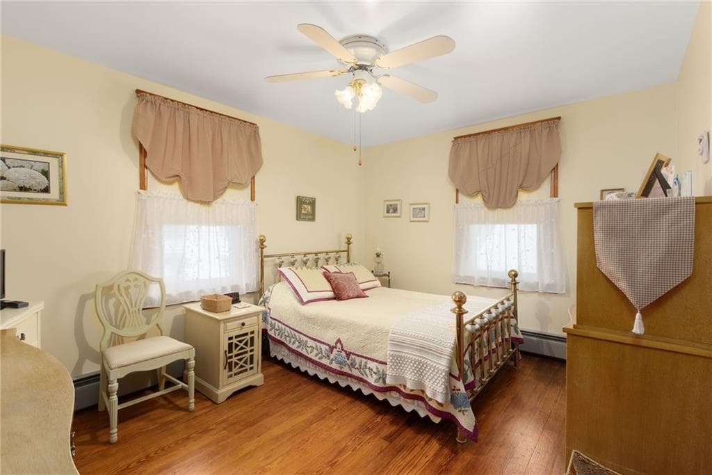 19 Bouvier Avenue photo 33