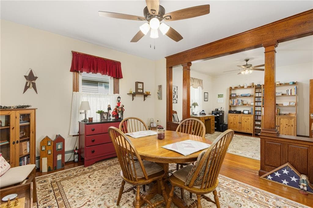 19 Bouvier Avenue photo 15