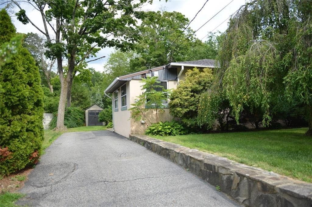 Multi Family at 14 South Atlantic Avenue, Warwick, photo 23 of 24
