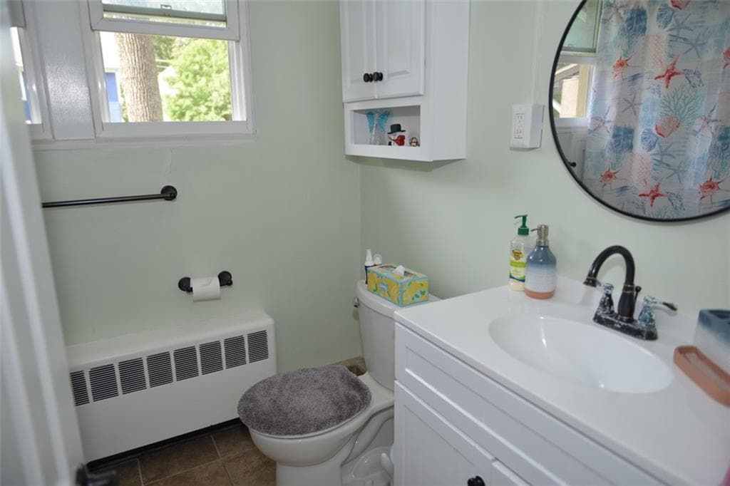 Multi Family at 14 South Atlantic Avenue, Warwick, photo 20 of 24