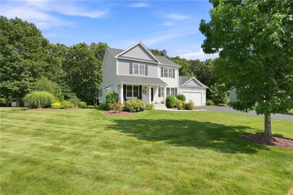 Single Family Residence at 114 Teakwood Drive W, Coventry, photo 7 of 50