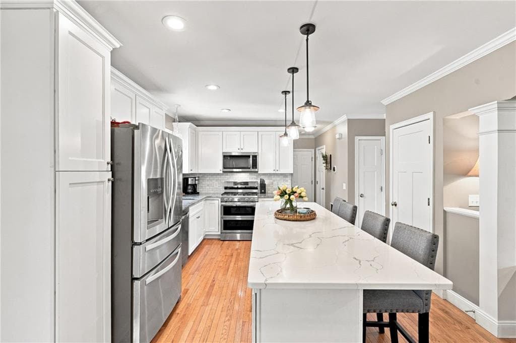 Single Family Residence at 114 Teakwood Drive W, Coventry, photo 11 of 50