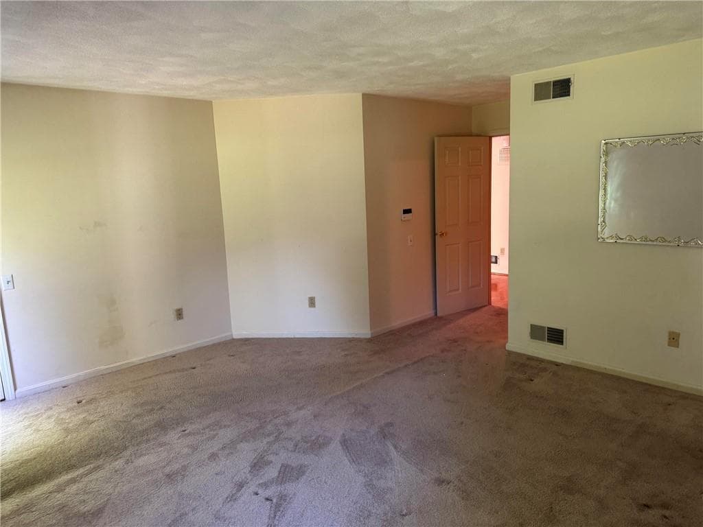 Condominium at 66 Nipmuc Trail UNIT F, North Providence, photo 13 of 39