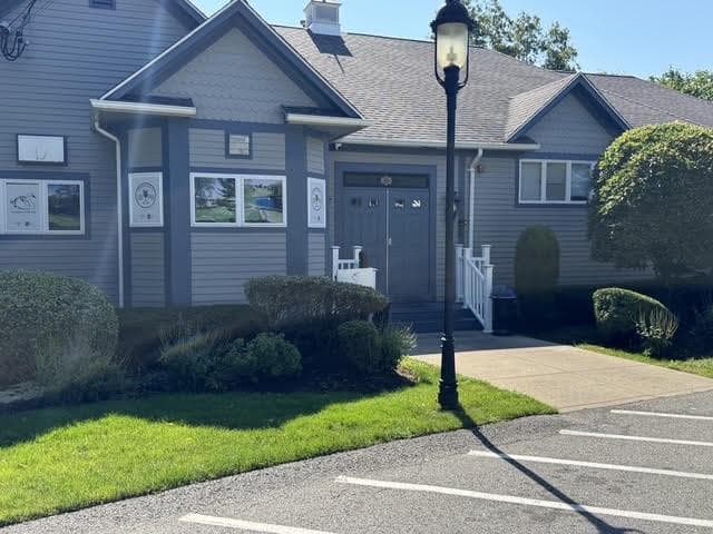 Condominium at 66 Nipmuc Trail UNIT F, North Providence, photo 32 of 39