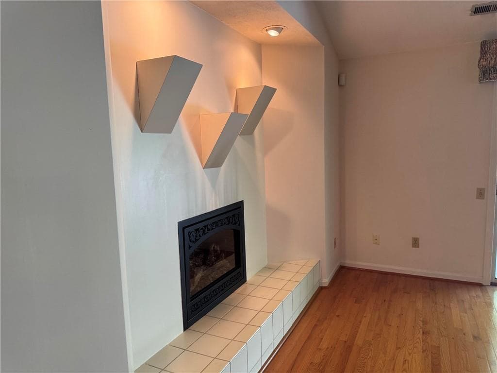 Condominium at 66 Nipmuc Trail UNIT F, North Providence, photo 9 of 39