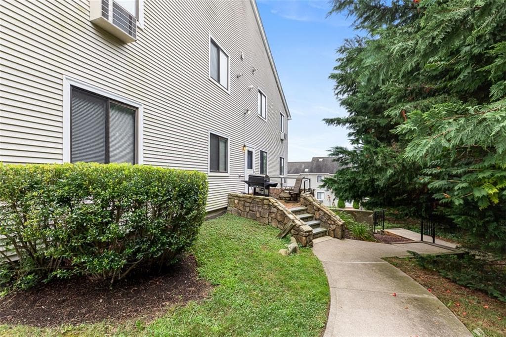 66 Girard Avenue UNIT 223 photo 6
