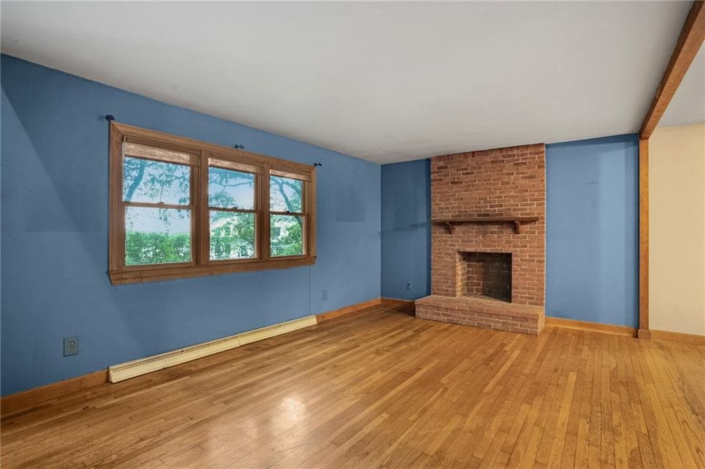 Single Family Residence at 57 Bancroft Drive, Portsmouth, photo 22 of 43