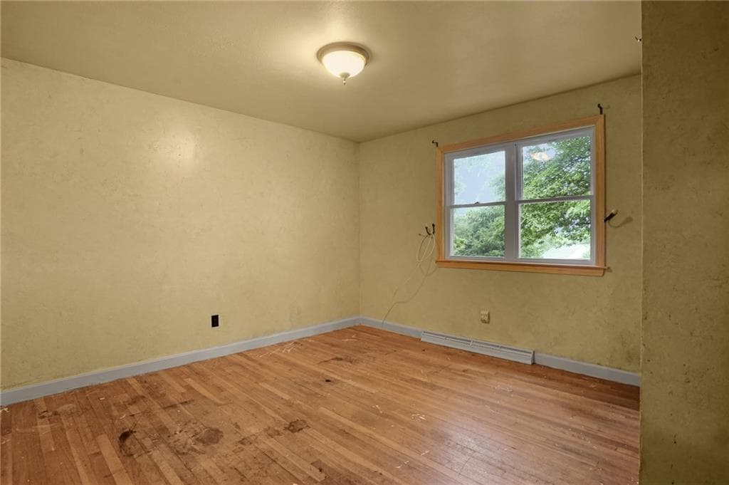 Single Family Residence at 57 Bancroft Drive, Portsmouth, photo 36 of 43