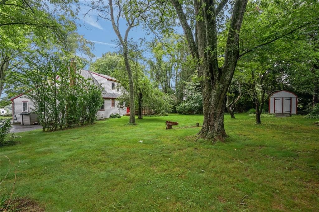 Single Family Residence at 57 Bancroft Drive, Portsmouth, photo 14 of 43