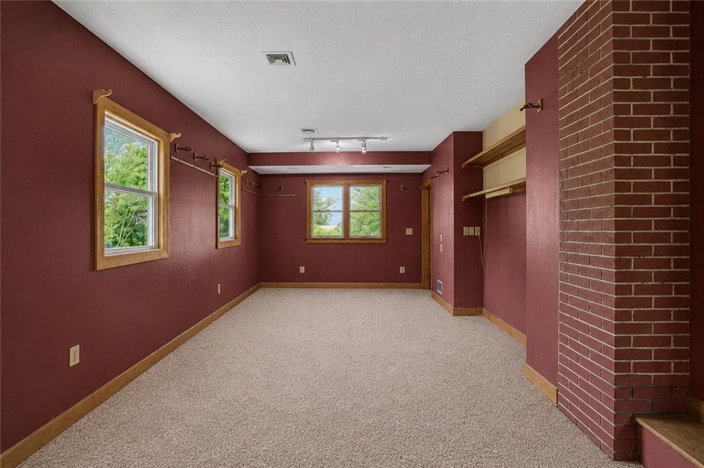 Single Family Residence at 57 Bancroft Drive, Portsmouth, photo 31 of 43