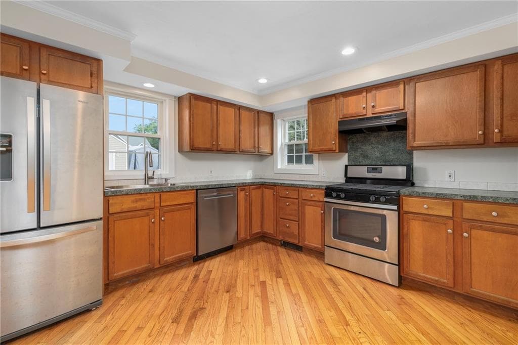 Multi Family at 33 35 Holden Street, Coventry, photo 6 of 38