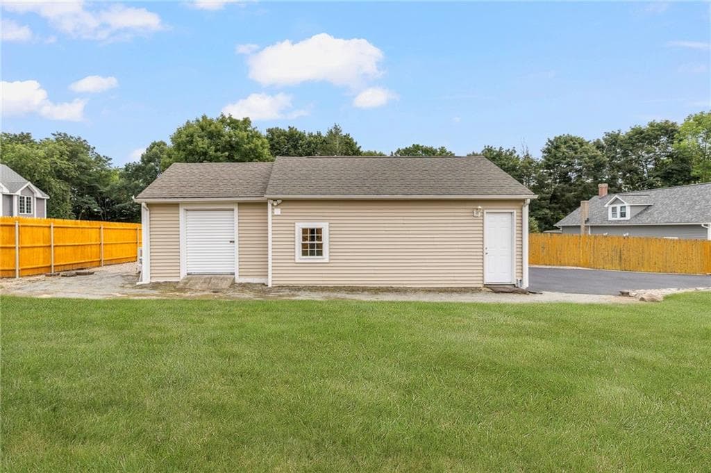 Multi Family at 33 35 Holden Street, Coventry, photo 29 of 38