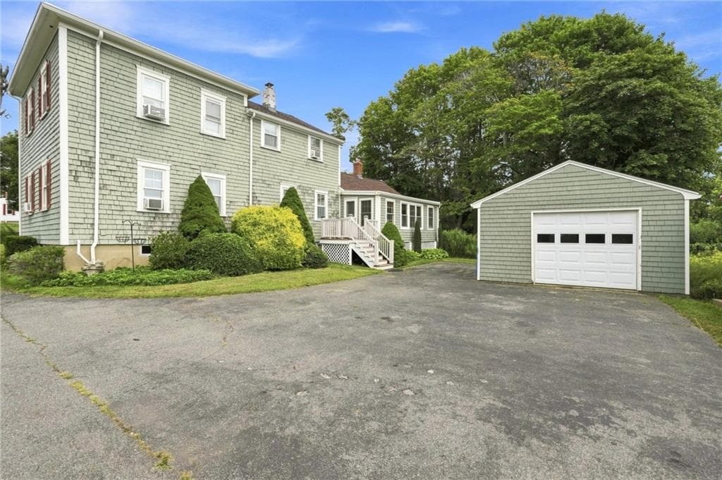 481 Oliphant Lane photo 47