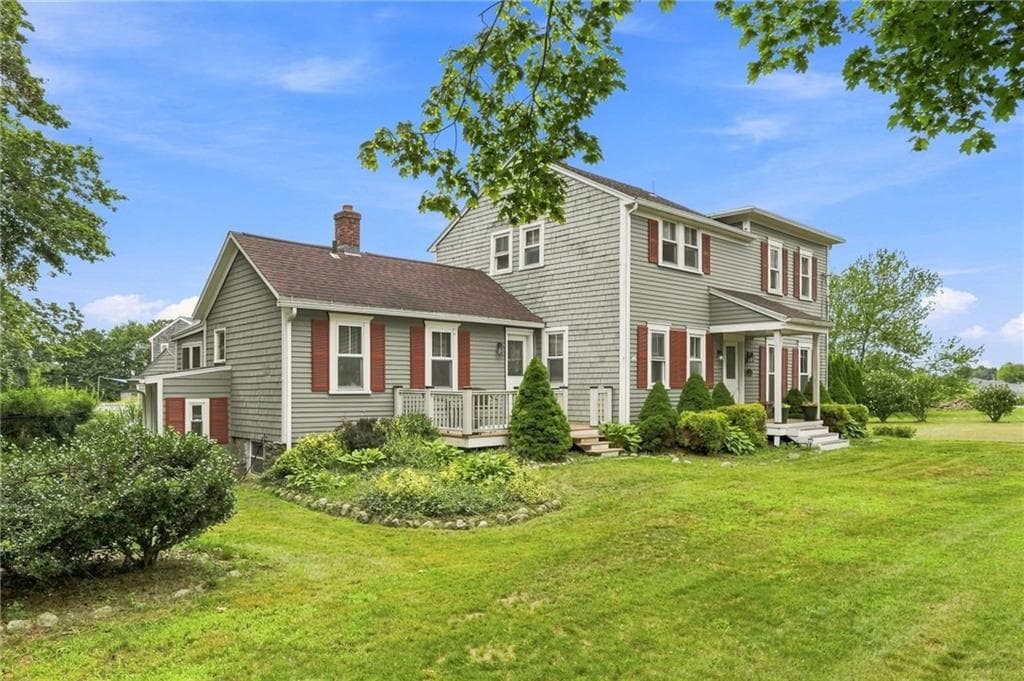 481 Oliphant Lane photo 3