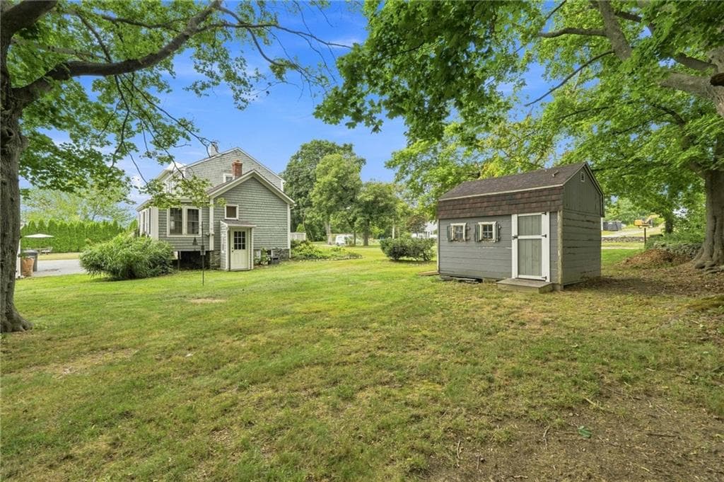 481 Oliphant Lane photo 49