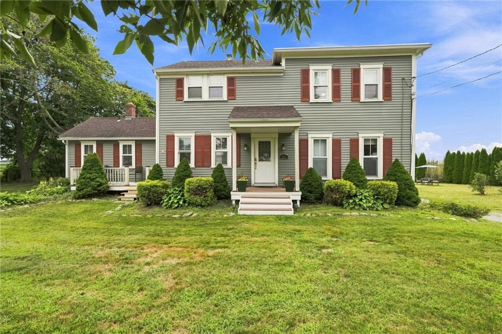 481 Oliphant Lane photo 4