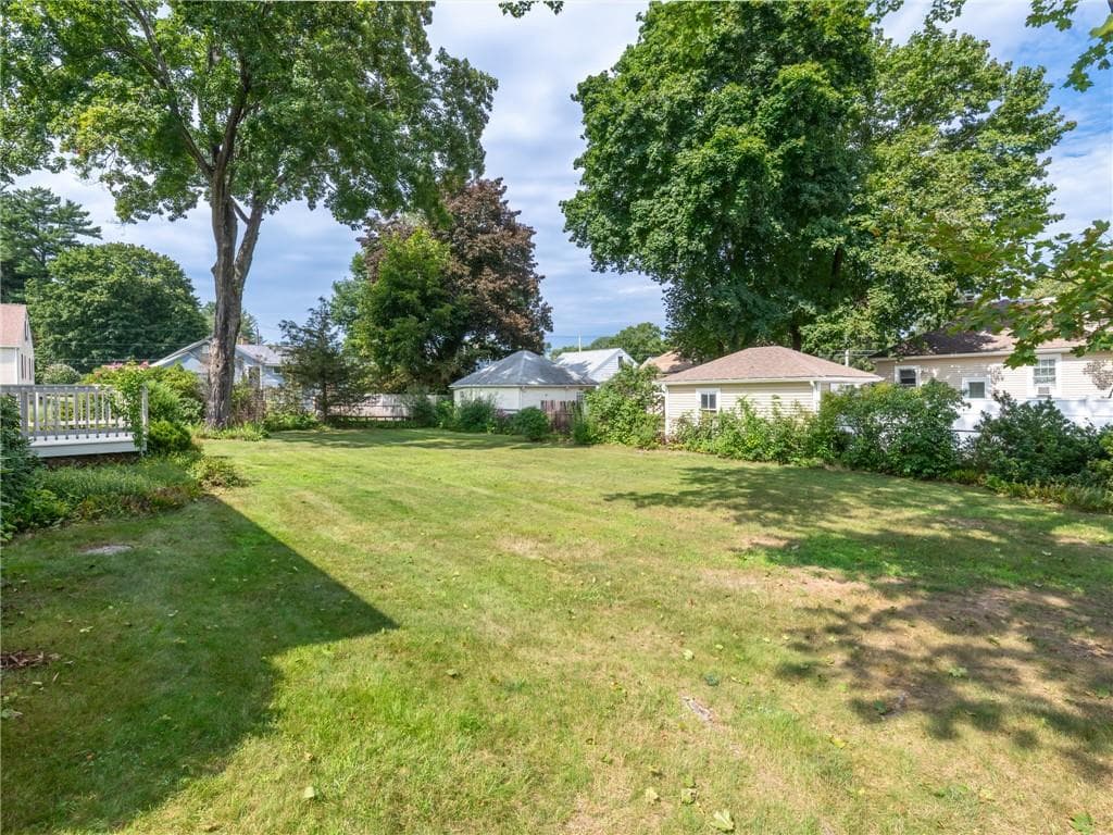 Single Family Residence at 3 Diana Avenue, Smithfield, photo 22 of 26