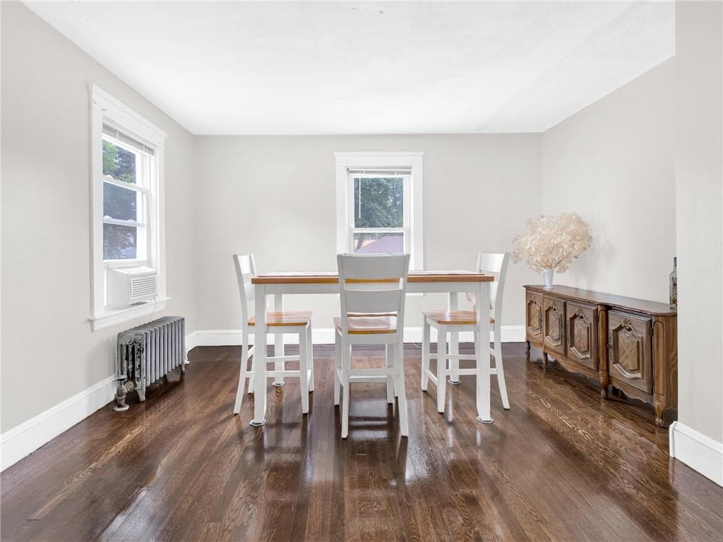 Single Family Residence at 3 Diana Avenue, Smithfield, photo 9 of 26