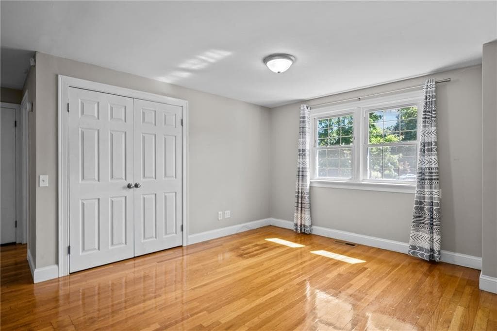 Single Family Residence at North Kingstown, photo 3 of 24