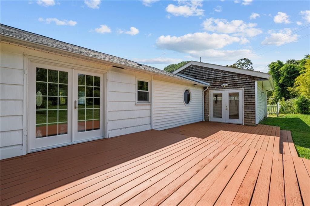 Single Family Residence at North Kingstown, photo 19 of 24
