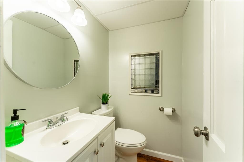 Single Family Residence at 10 Lofty Heights Road, Westerly, photo 19 of 21