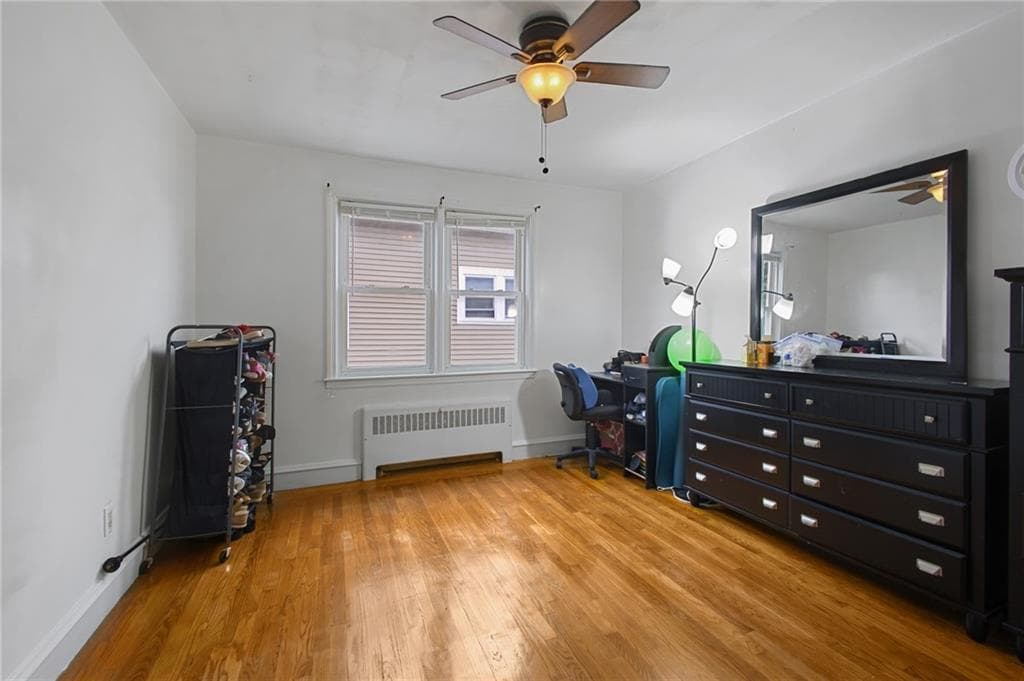 402 Webster Avenue photo 5