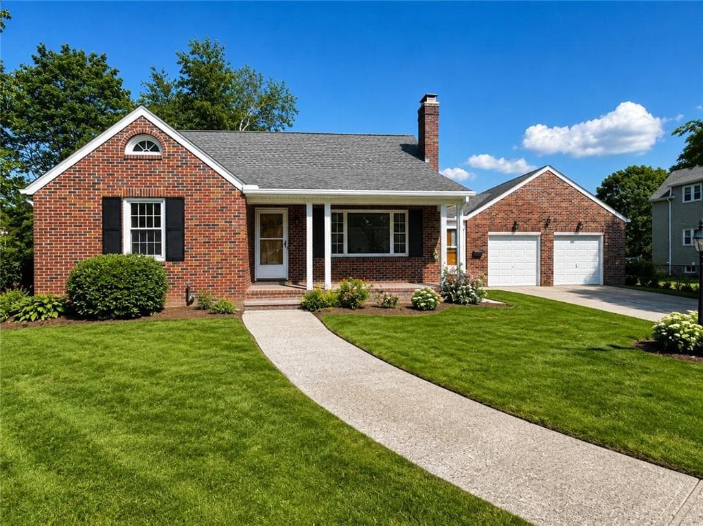 Single Family Residence at 415 George Waterman Road, Providence, photo 2 of 30