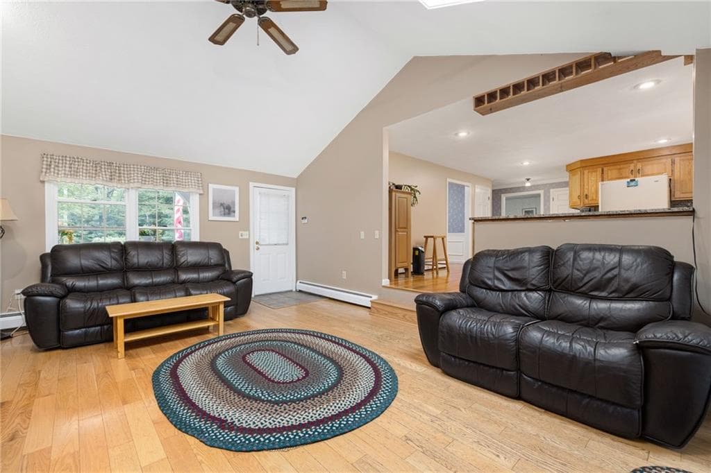29 Suddard Lane photo 17