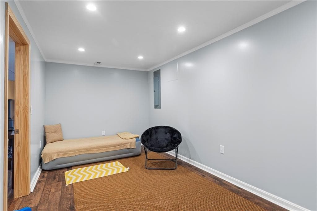 Condominium at 182 Rebels Way, Portsmouth, photo 46 of 49