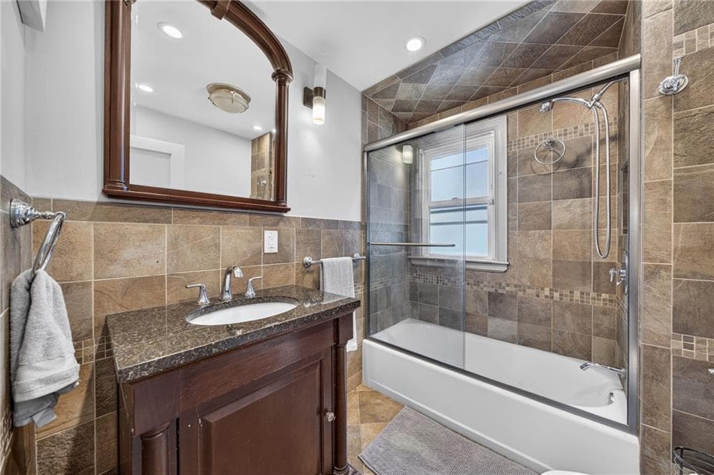 63 Georgia Avenue photo 22