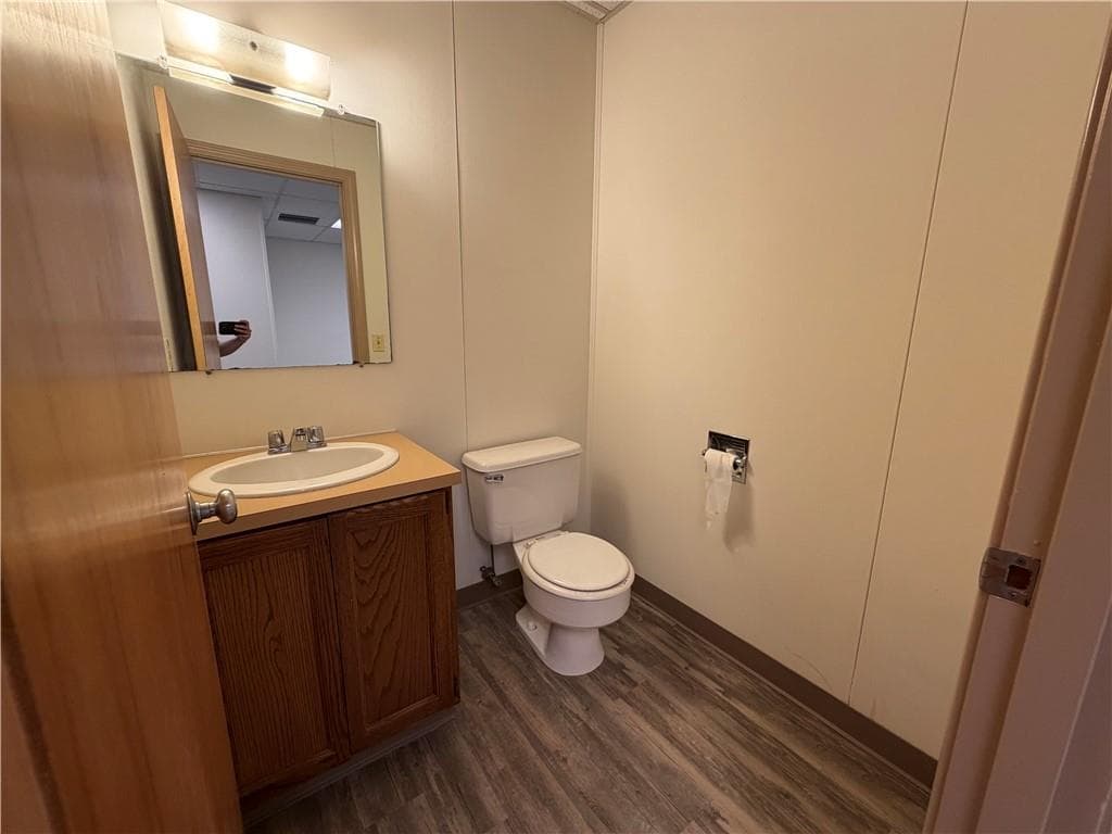 615 Jefferson Boulevard UNIT A201-202 photo 16