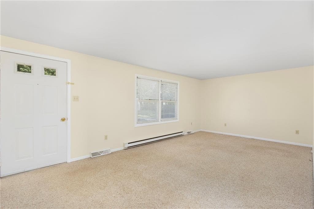 Single Family Residence at 28 Elmer Avenue, Warwick, photo 11 of 19