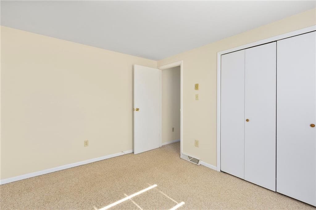 Single Family Residence at 28 Elmer Avenue, Warwick, photo 8 of 19