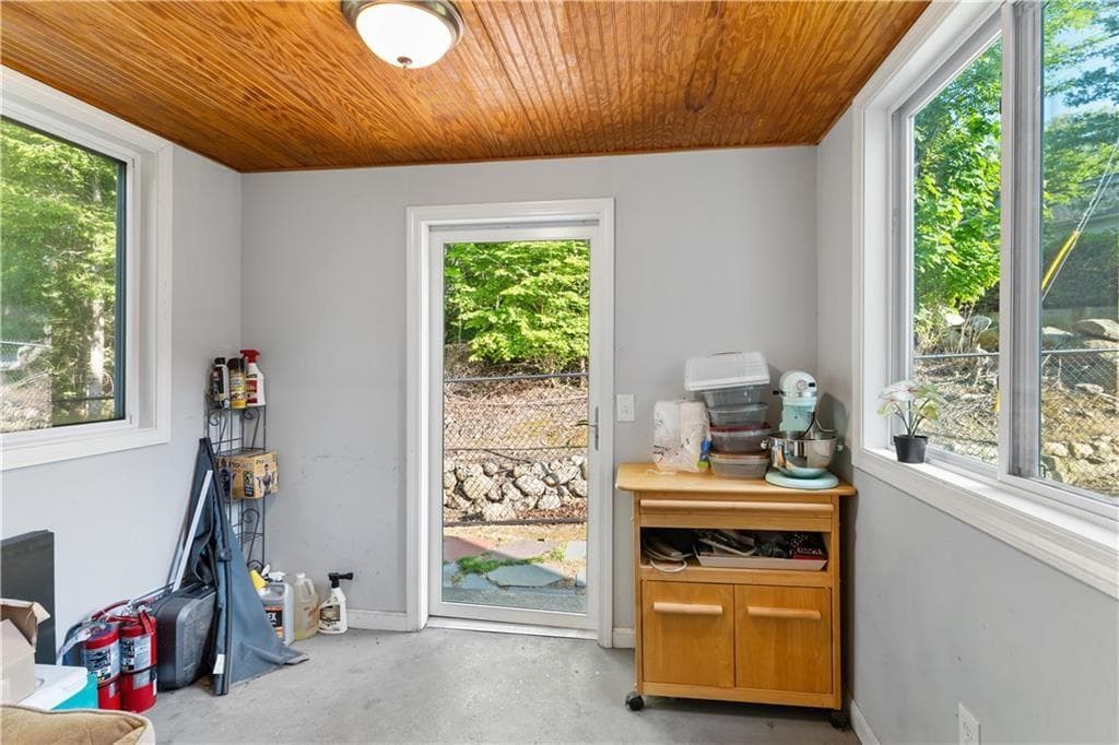 35 Mumford Street photo 21