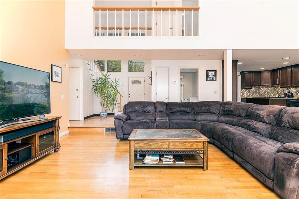 Single Family Residence at 104 Alpine Estates Drive, Cranston, photo 13 of 47