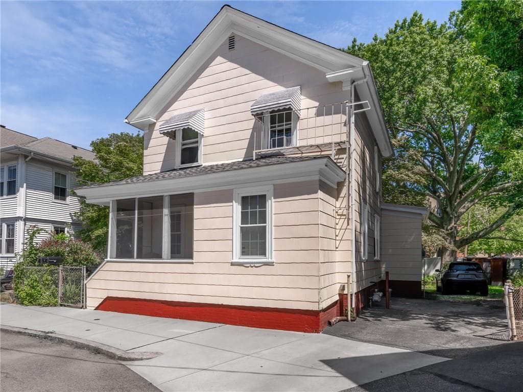 Multi Family at 37 39 Trenton Street, Pawtucket, photo 24 of 25