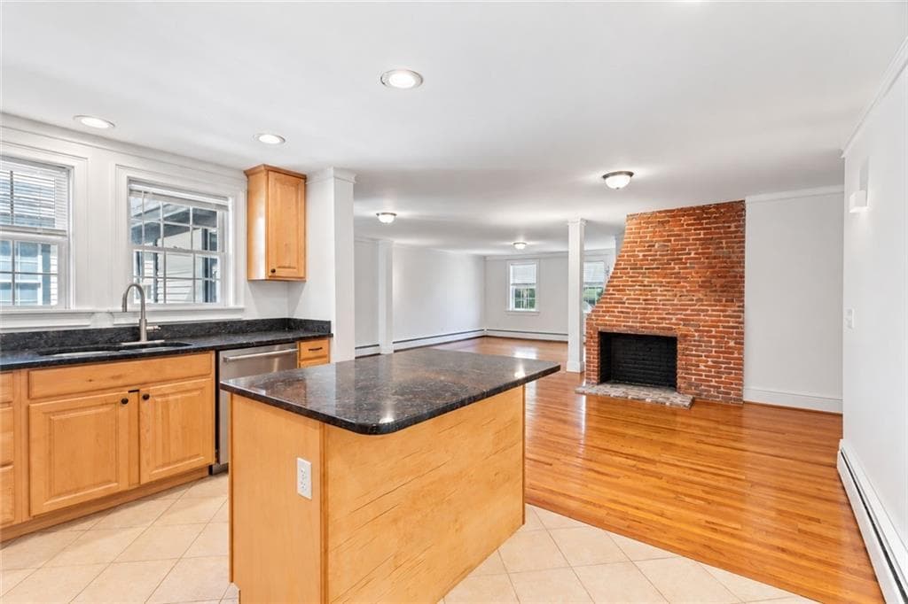Condominium at 17 Bank Street UNIT D, Warwick, photo 4 of 44