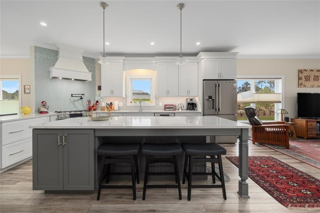 Condominium at 156 Driver Lane, South Kingstown, photo 6 of 36