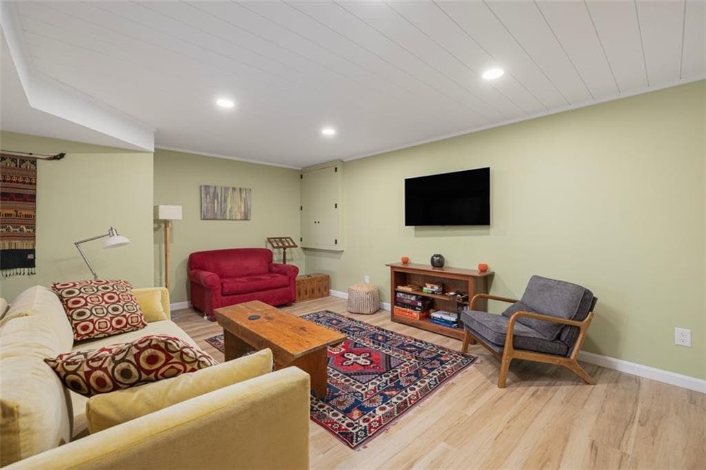 Condominium at 156 Driver Lane, South Kingstown, photo 24 of 36