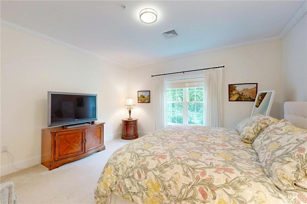 1404 South County Trail UNIT 203 photo 18