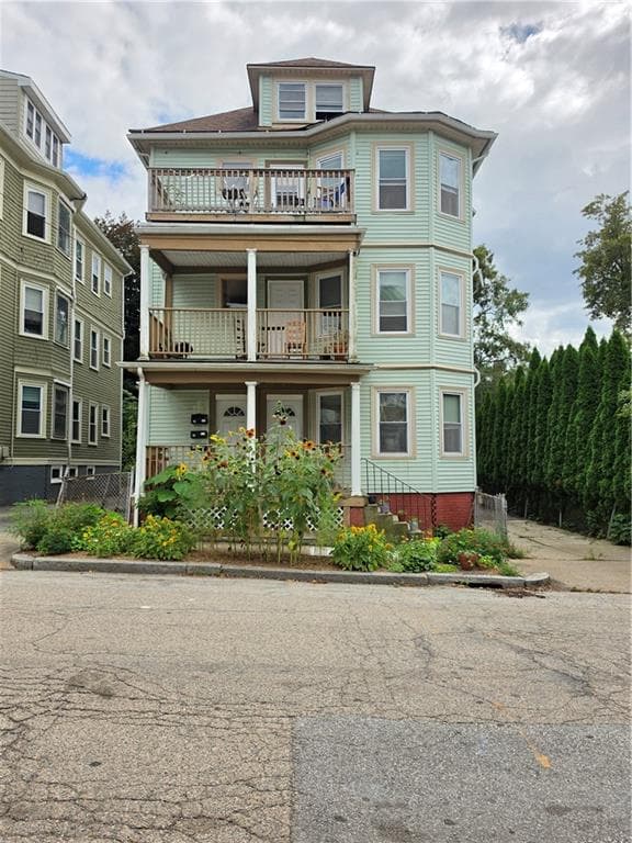 Multi Family at 45 47 Carrington Avenue, Providence, photo 2 of 26