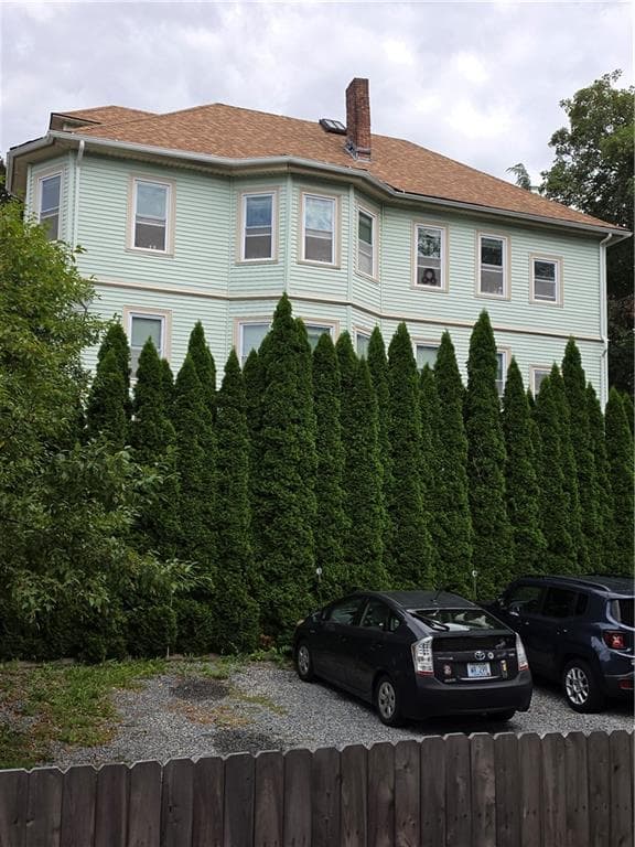 Multi Family at 45 47 Carrington Avenue, Providence, photo 5 of 26