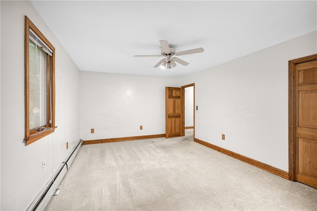 Single Family Residence at 2157 Middle Road, East Greenwich, photo 6 of 25
