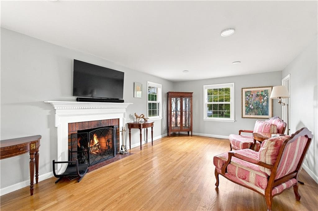 Single Family Residence at 56 Sweet Fern Drive, Cranston, photo 7 of 26