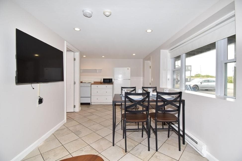 Condominium at 20 Winnapaug Road UNIT B7, Westerly, photo 9 of 14