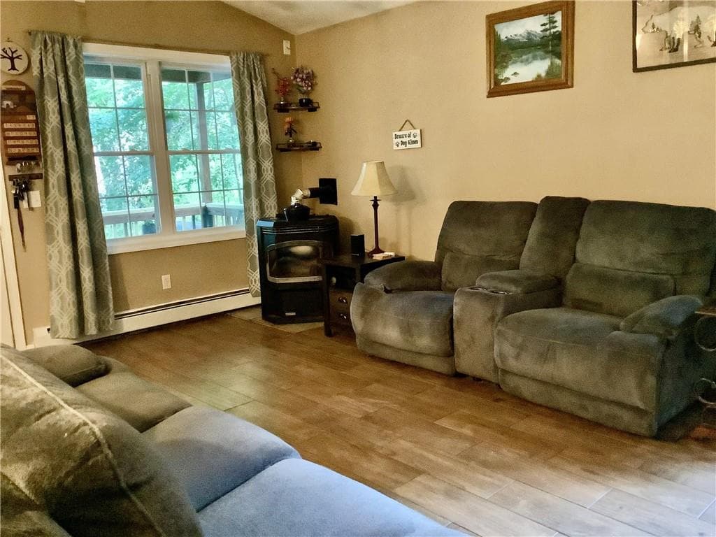 Single Family Residence at 163 Lake Washington Drive, Glocester, photo 12 of 36