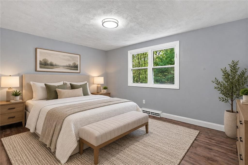 Single Family Residence at 154 Spring Valley Drive, East Greenwich, photo 18 of 29