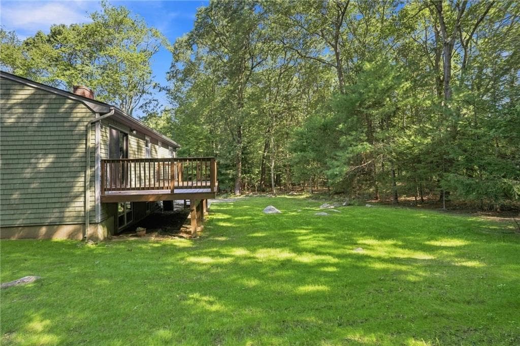 Single Family Residence at 154 Spring Valley Drive, East Greenwich, photo 4 of 29