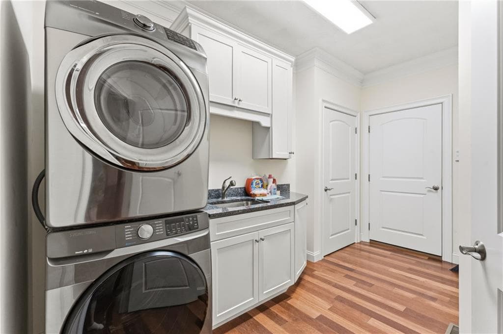 Condominium at 31 Butterfly Drive, Westerly, photo 35 of 49